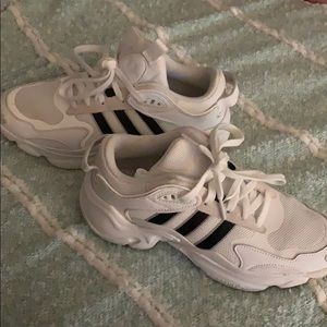 Adidas magmur runner size 8